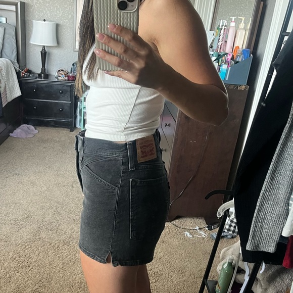 Levi’s shorts - Picture 6 of 11